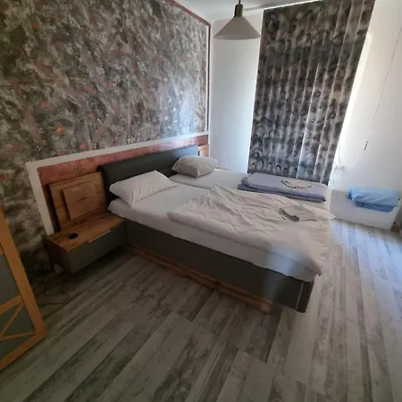 Apartment Dream Land *
